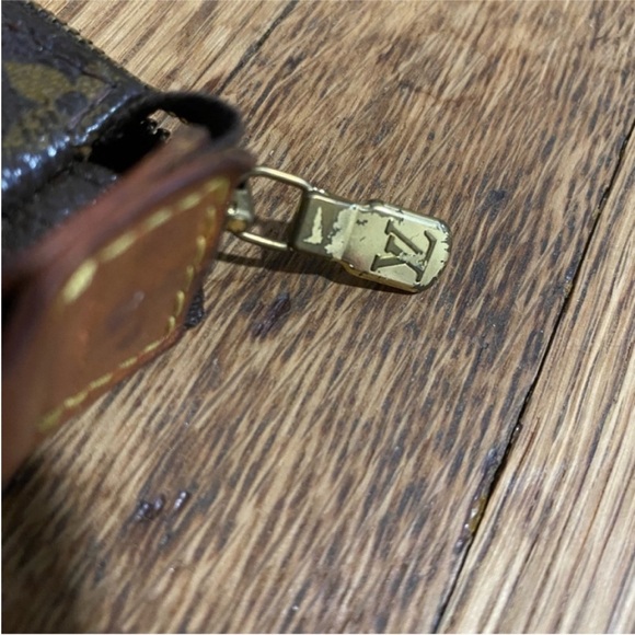 Vintage Louis Vuitton Pochette - Picture 12 of 13